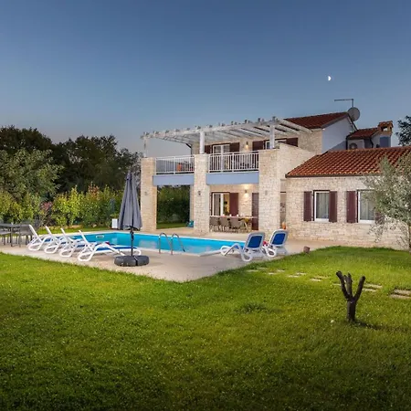 Villa Ragusa By Villsy *